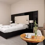 Ξενοδοχείο Diune By Zdrojowa 5*
