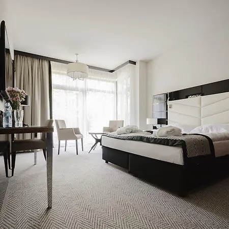 Diune By Zdrojowa Hotel 5*