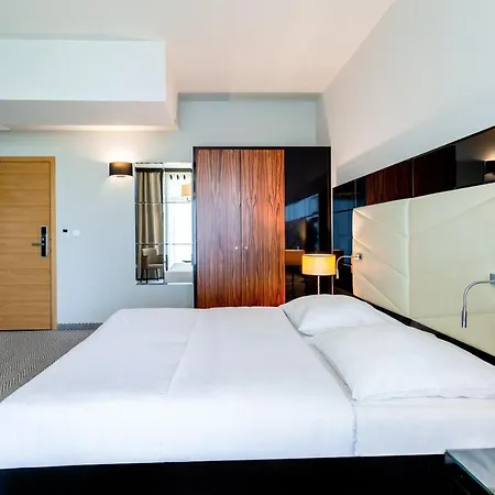 מלון Diune By Zdrojowa