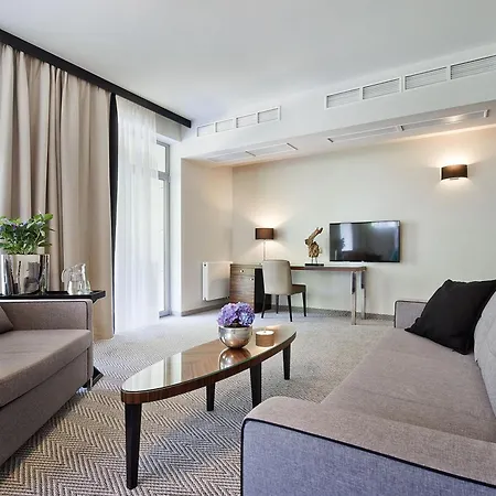 Diune By Zdrojowa 5* קולובז'ג