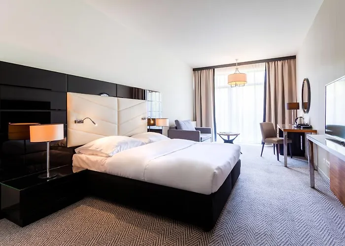 Отель Diune By Zdrojowa 5*